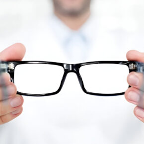 glasses 